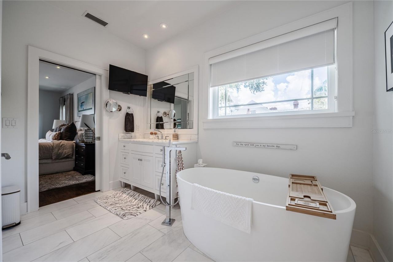 995 Lake Hollingsworth Drive, Lakeland, FL 33803 Photo
