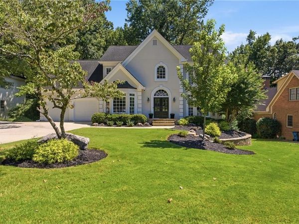 10785 Grenadier Lane, Alpharetta, GA 30022