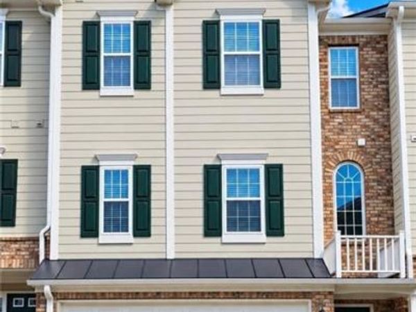 6005 Turfway Park Court, Sugar Hill, GA 30518