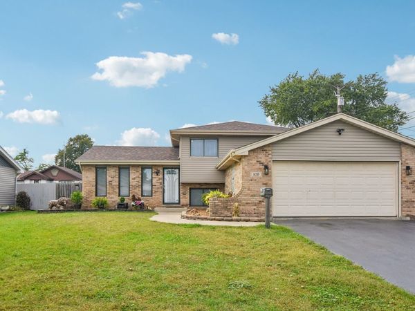 520 N Kinzie Place, Thornton, IL 60476