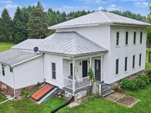12200 North Avenue, Bellevue, MI 49021