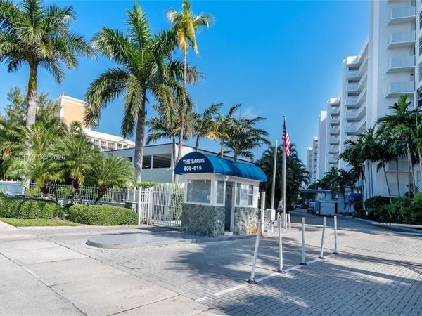 613 Ocean Dr , Unit 7C, Key Biscayne, FL 33149