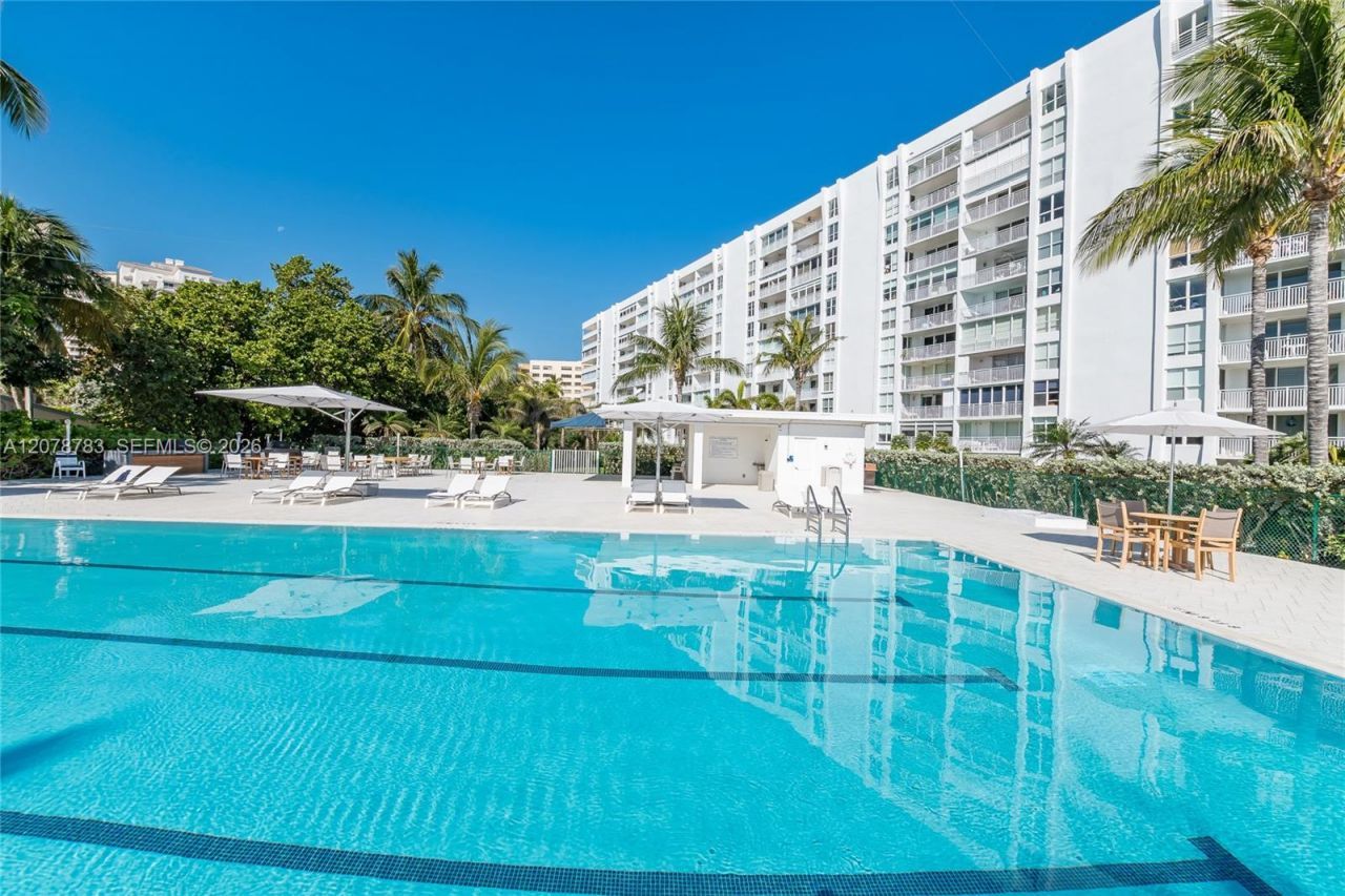 613 Ocean Dr, Unit 7C, Key Biscayne, FL 33149 Photo