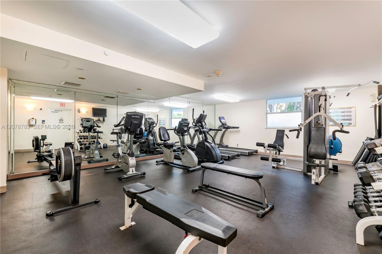 613 Ocean Dr, Unit 7C, Key Biscayne, FL 33149 Photo