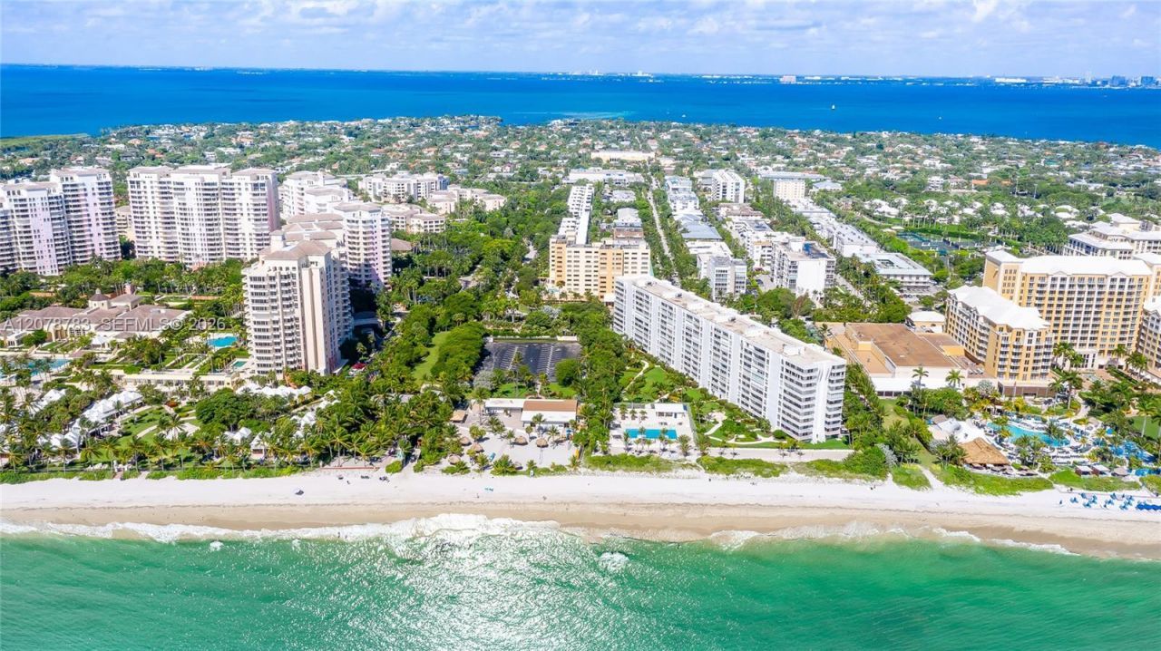 613 Ocean Dr, Unit 7C, Key Biscayne, FL 33149 Photo