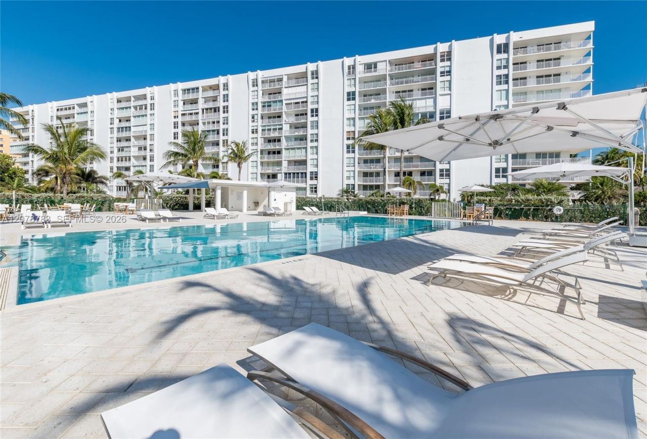 613 Ocean Dr, Unit 7C, Key Biscayne, FL 33149 Photo