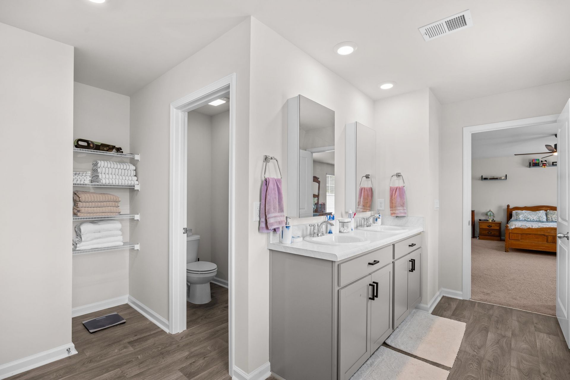 154 Brittmore Park Pl. Photo 25