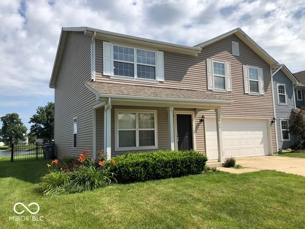 11524 Seabiscuit Drive, Noblesville, IN 46060