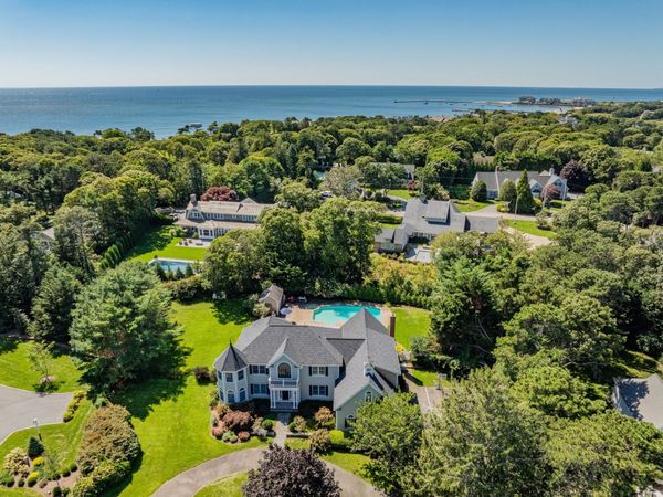 40 Spinnaker Lane, Harwich, MA 02646