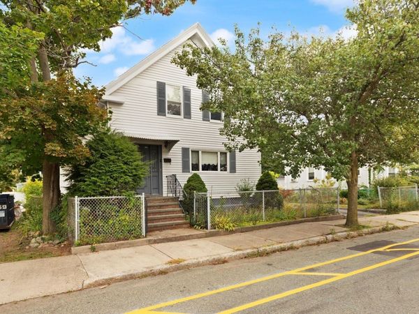 161 Park St, Medford, MA 02155