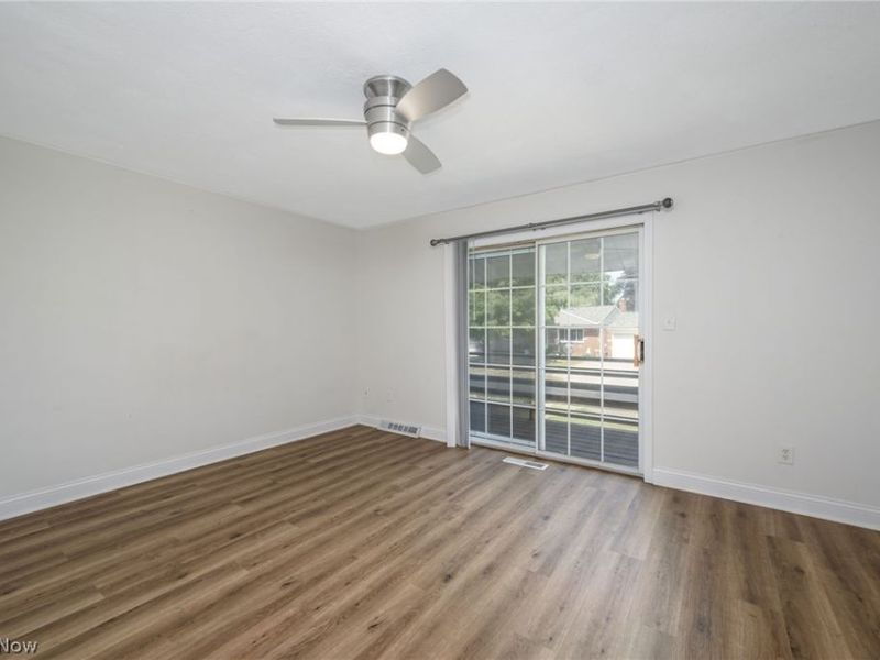 3807-3811 Edgepark Drive, Akron, OH 44319 Photo 22