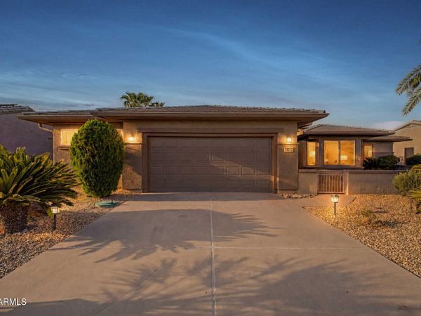 18012 W Tierra Del Sol Drive, Surprise, AZ 85387
