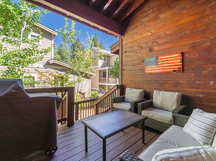 10343 Kimque Court, Truckee, CA 96161 Photo