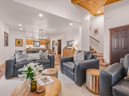 10343 Kimque Court, Truckee, CA 96161 Photo