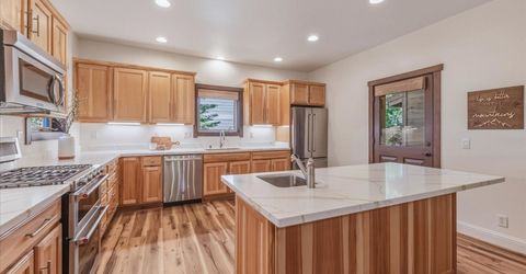 10343 Kimque Court, Truckee, CA 96161 Photo