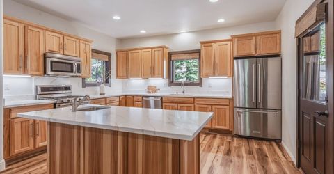 10343 Kimque Court, Truckee, CA 96161 Photo