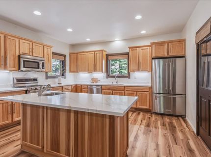 10343 Kimque Court, Truckee, CA 96161 Photo