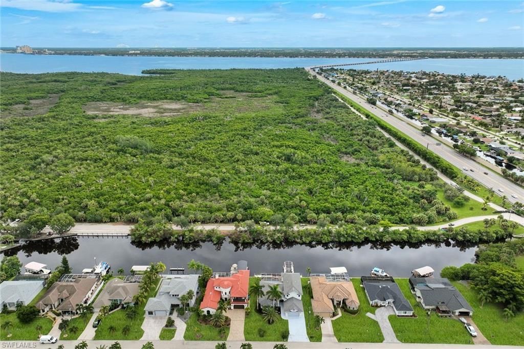 2309 SE 20th Pl, Cape Coral, FL 33990 Photo