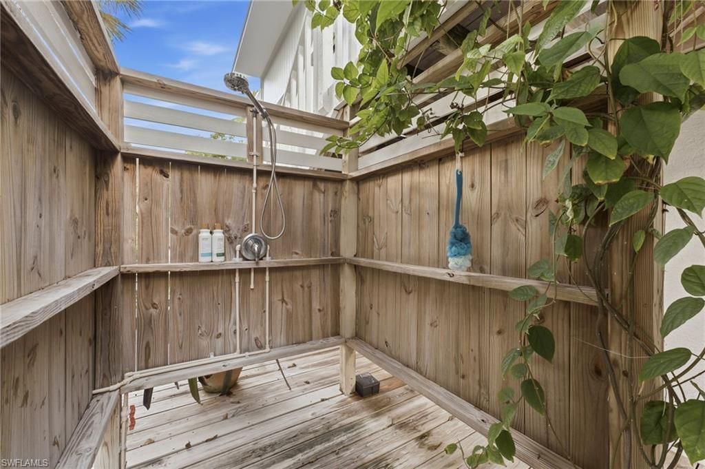 201 White Pelican Dr, Upper Captiva, FL 33924 Photo