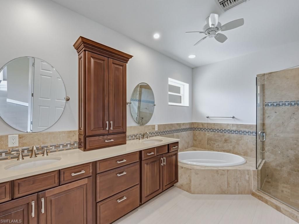 1105 Gayer Way, Unit 202, Marco Island, FL 34145 Photo
