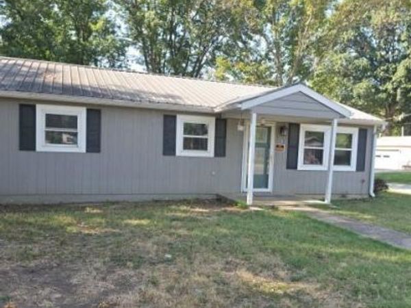 901 E Maple Street, Rich Hill, MO 64779