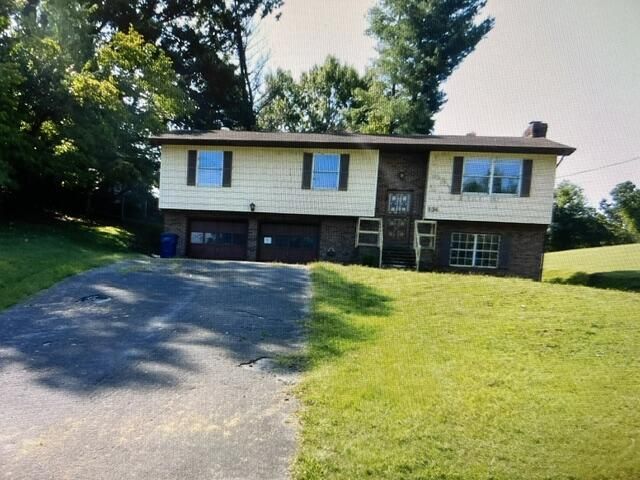 834 S 31st Street, Middlesboro, KY 40965 Main Photo