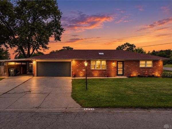 6125 Imperial Hills Drive, Butler Township, OH 45414
