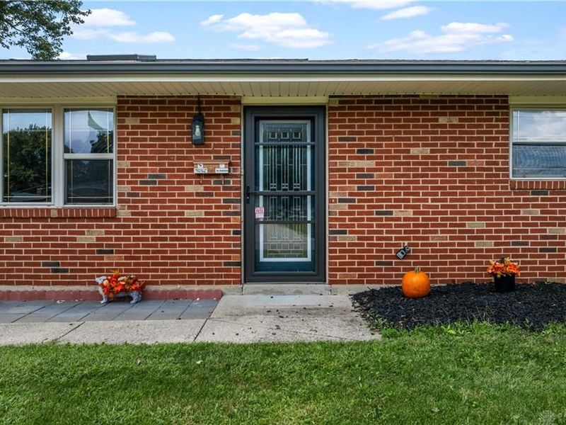 6125 Imperial Hills Drive, Butler Township, OH 45414 Photo 10