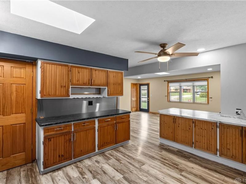 6125 Imperial Hills Drive, Butler Township, OH 45414 Photo 18
