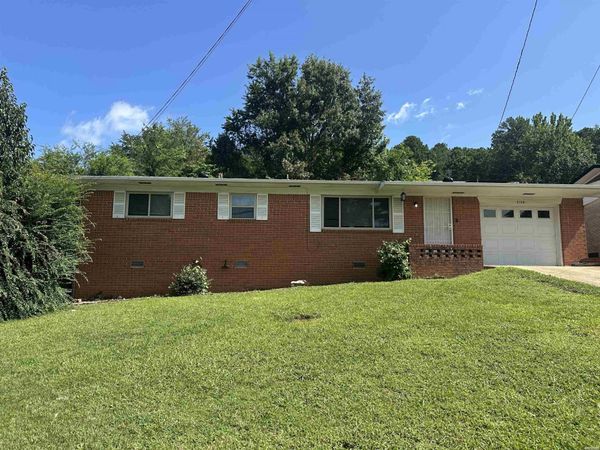 2108 HOBSON, Hot Springs, AR 71913