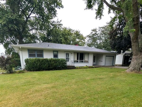 205 E Pleasant Avenue , Sandwich, IL 60548