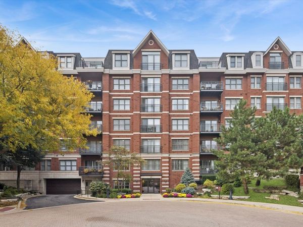 255 E Liberty Drive , Unit 203, Wheaton, IL 60187