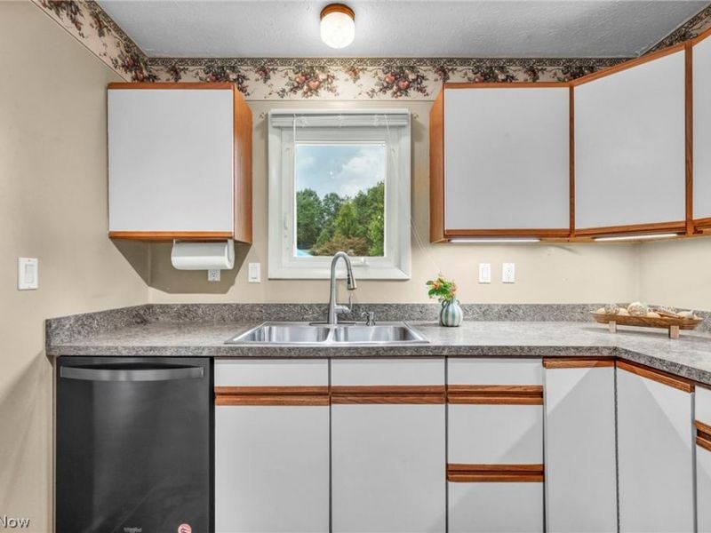 4914 Meadow Moss Lane, North Ridgeville, OH 44039 Photo 25