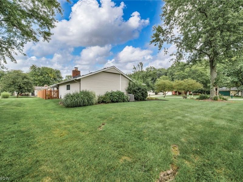 4914 Meadow Moss Lane, North Ridgeville, OH 44039 Photo 46