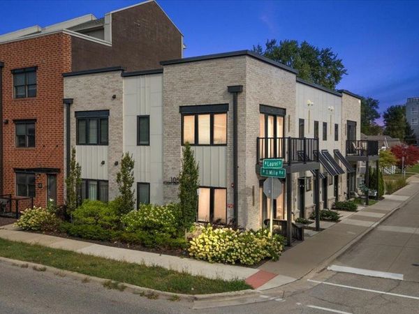 105 N Laurel Street , Unit C, Royal Oak, Mi 48067