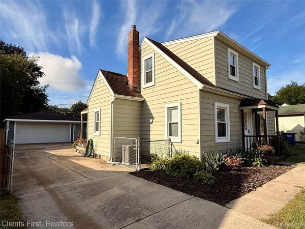 34995 Marquette Road , Westland, Mi 48185