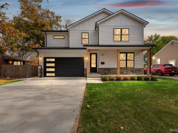 1517 McLean Avenue , Royal Oak, Mi 48067