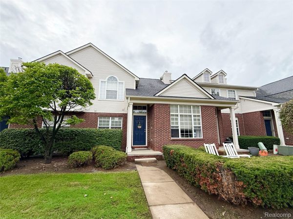 23202 Alexa Drive , Commerce Township, Mi 48390