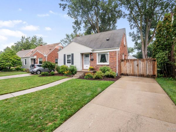 2944 N Alexander Avenue, Royal Oak, Mi 48073