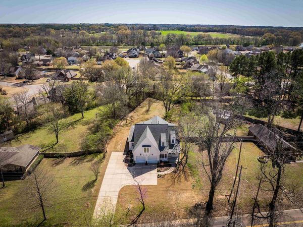 641 FLETCHER RD, Collierville, TN 38017