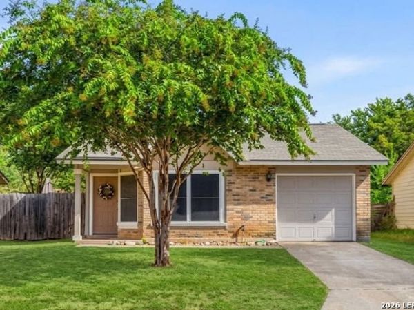 9751 Hidden Rock, San Antonio, TX 78250