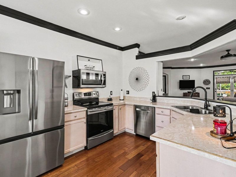 2583 Saint Charles Circle, Union, KY 41091 Photo 10