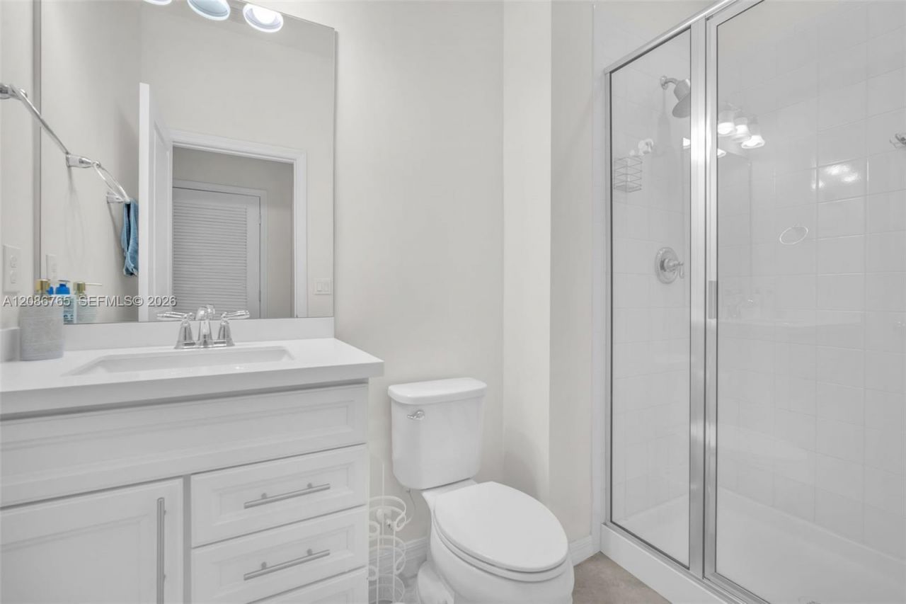 1487 Pongam Ter, Hollywood, FL 33021 Photo
