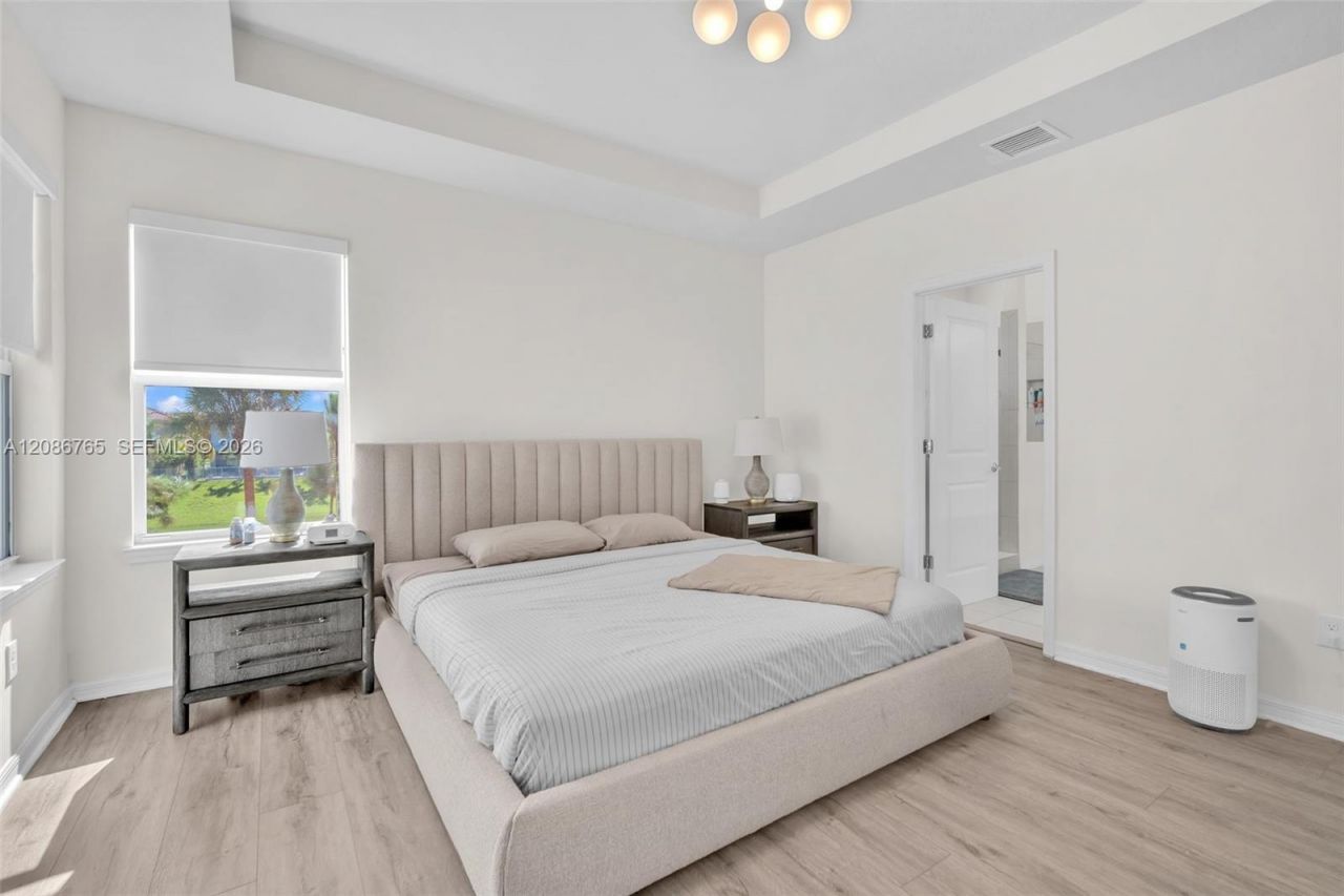 1487 Pongam Ter, Hollywood, FL 33021 Photo