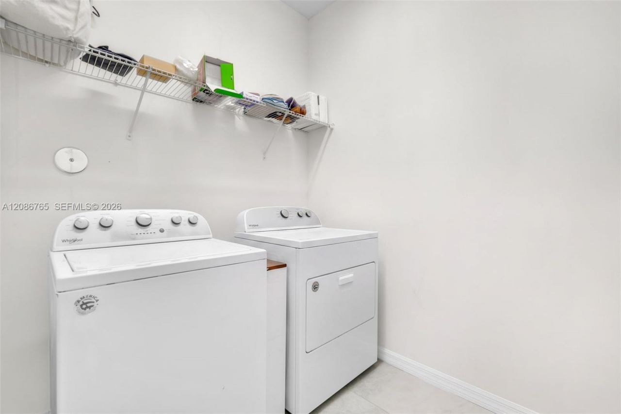 1487 Pongam Ter, Hollywood, FL 33021 Photo