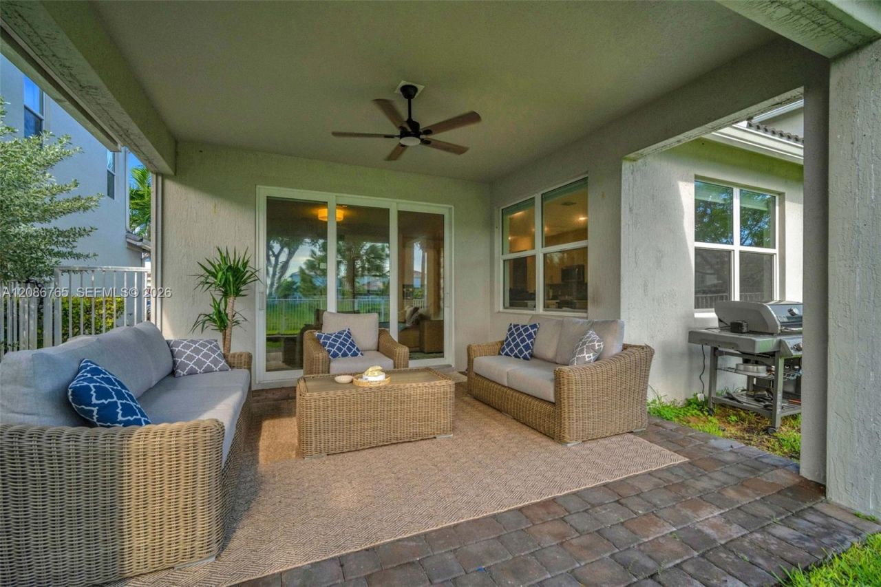 1487 Pongam Ter, Hollywood, FL 33021 Photo