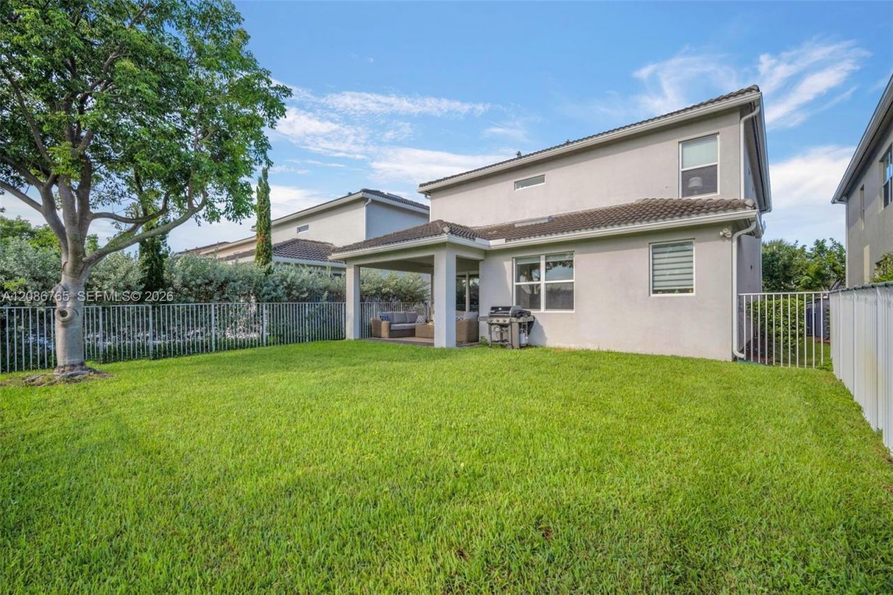 1487 Pongam Ter, Hollywood, FL 33021 Photo