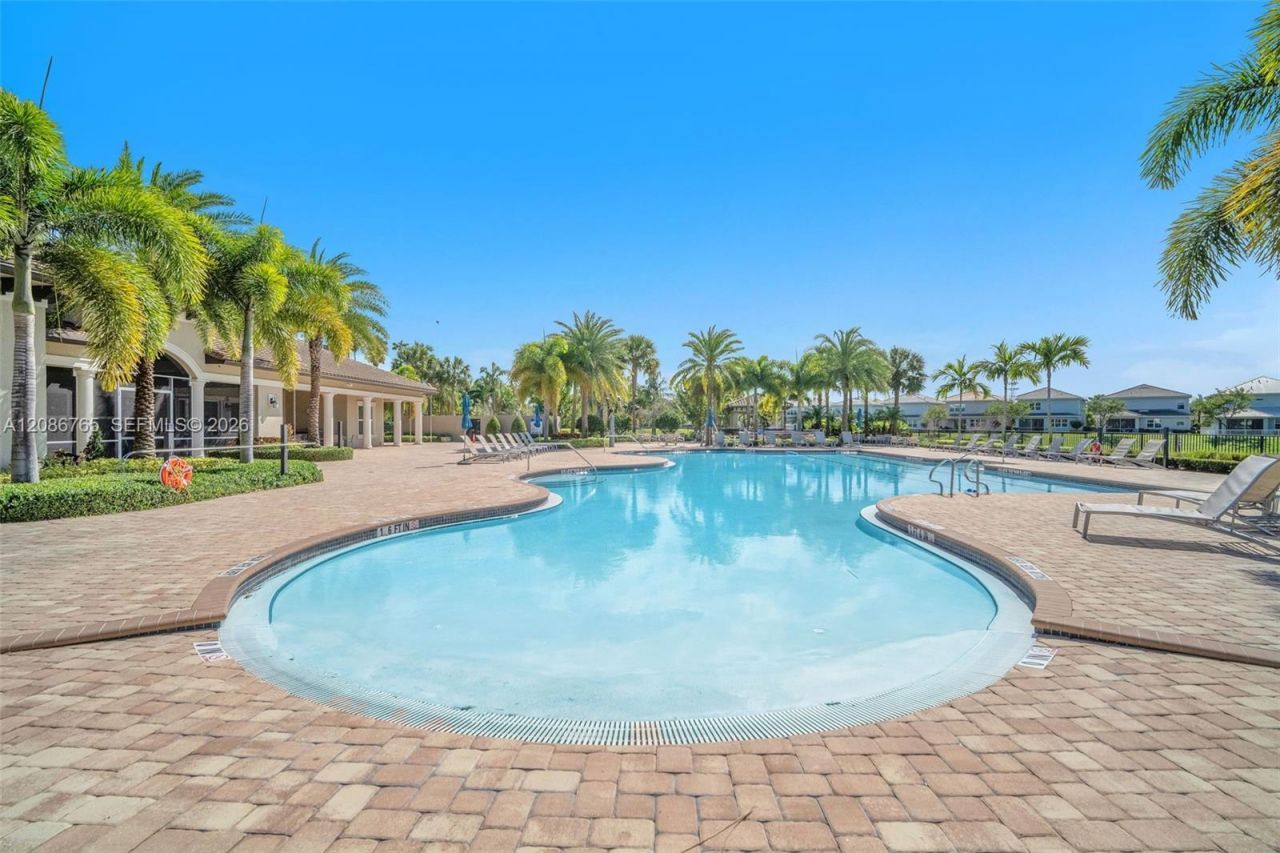 1487 Pongam Ter, Hollywood, FL 33021 Photo