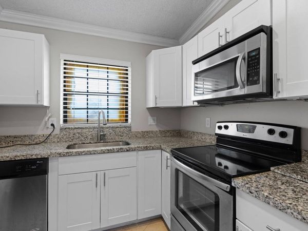 2600 GREENWOOD Terrace, Unit 210, Boca Raton, FL 33431