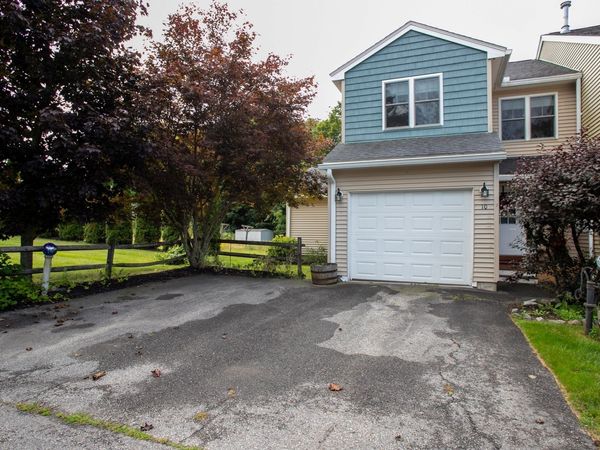 10 Day Mill Dr, Unit 10, Templeton, MA 01468